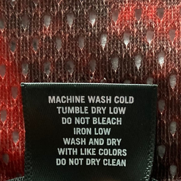 Hot Topic RED Tie Dye Baseball Jersey - Picture 6 of 7